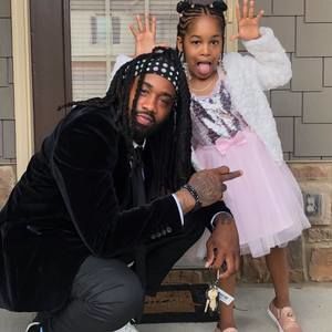 Meet your Posher, Royal